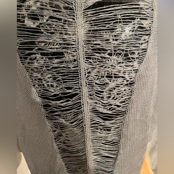 Dolce Cabo size XL Lightweight white crew neck 3/4 sleeve open back sweater - Picture 8 of 12